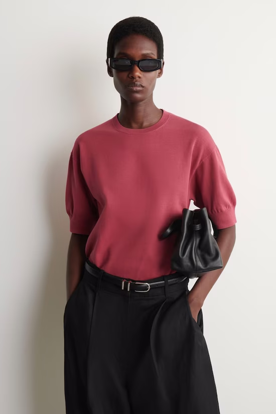 COS T-Shirts in Pink
