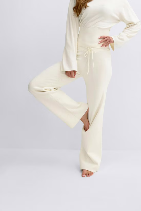 Gina Tricot Trousers in White
