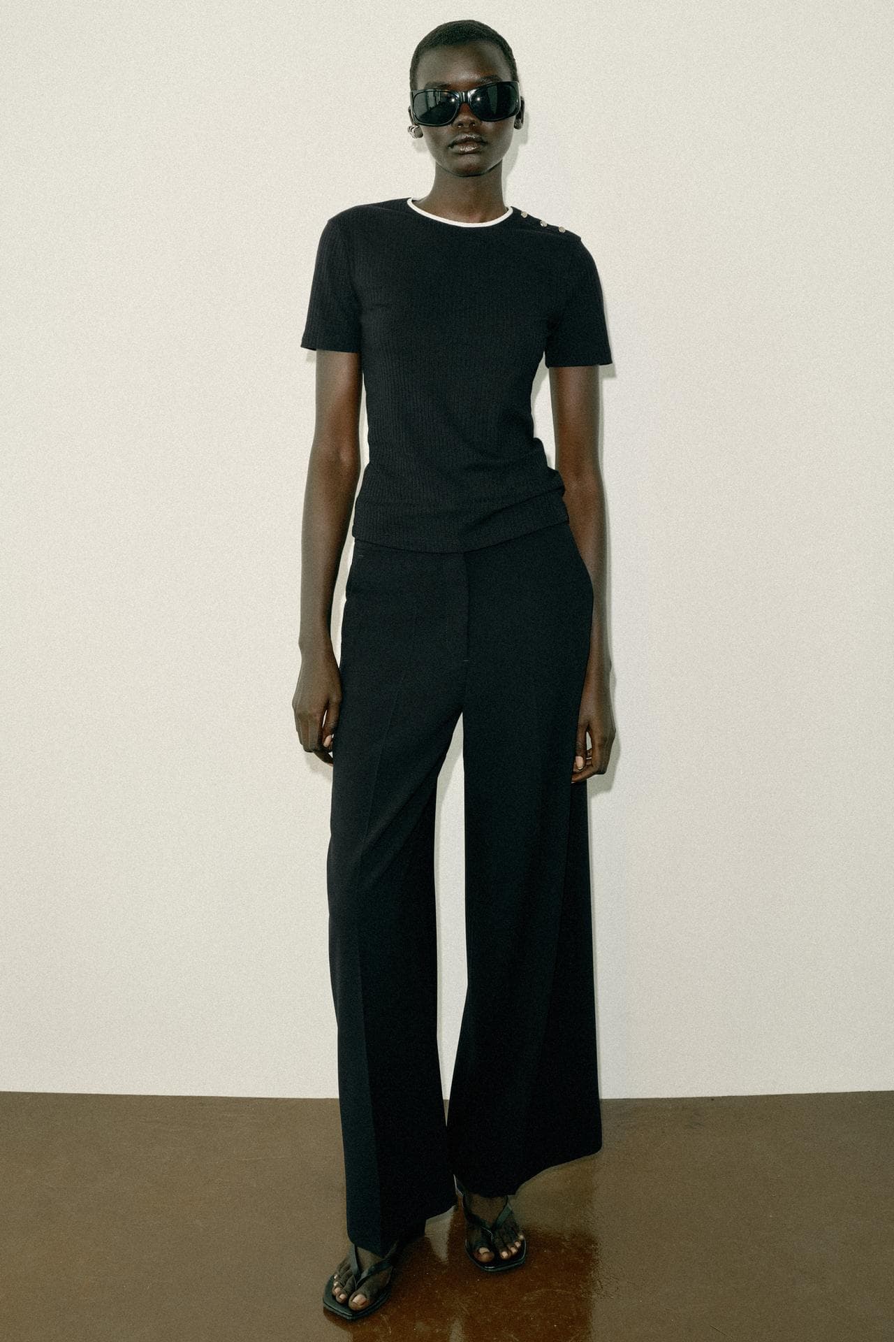 Zara T-Shirts in Gold