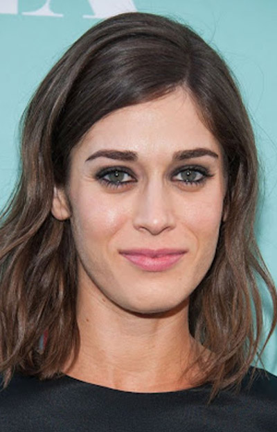 Lizzy Caplan