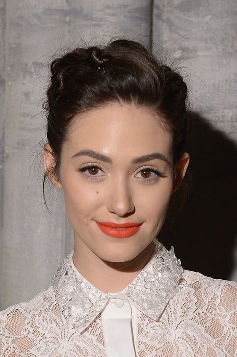 vibrant coral lip