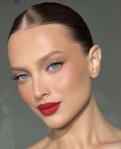 bold poppy red lip